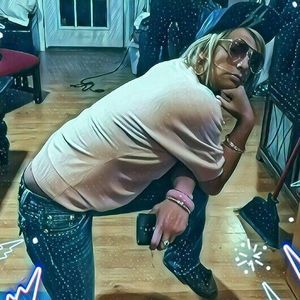 Meet your Posher, Amber